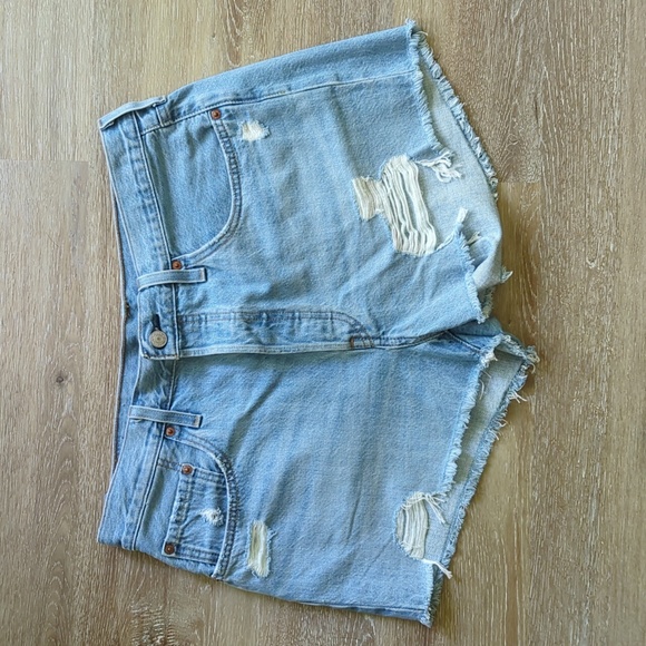 Levi's Pants - NWOT Levi's 501 Jean Shorts